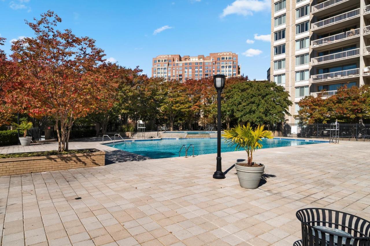 Urbandelight Crystal City Mins To Dc Free Parking 阿林顿 外观 照片