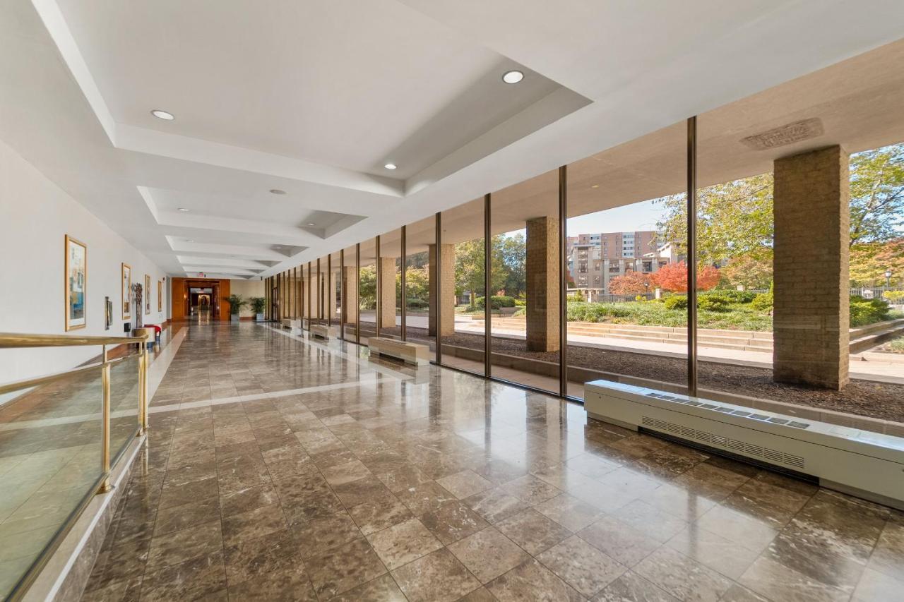 Urbandelight Crystal City Mins To Dc Free Parking 阿林顿 外观 照片